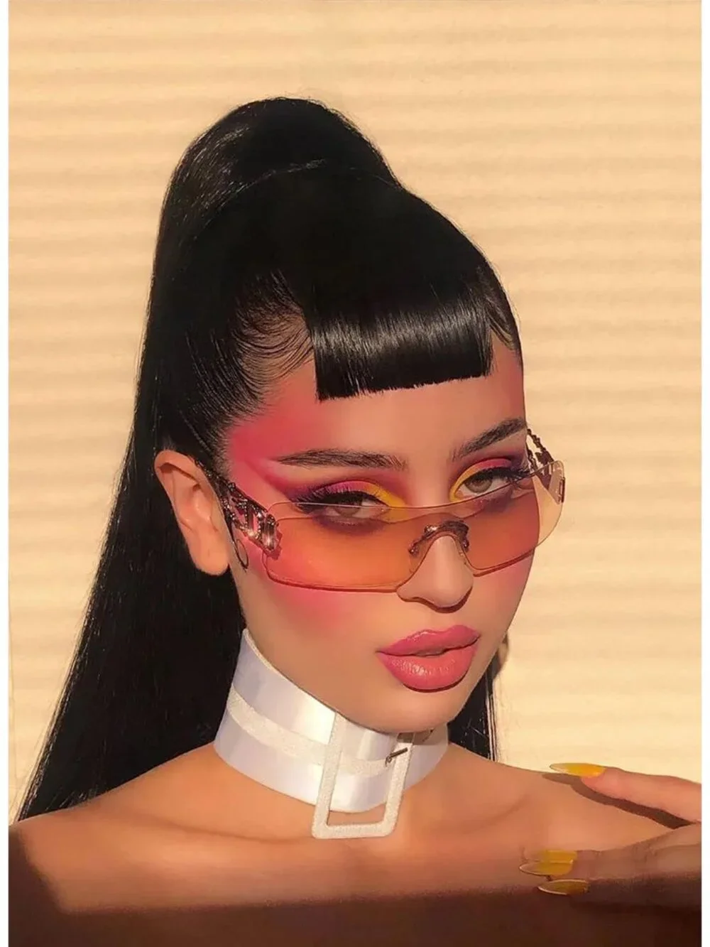 Fashion-Forward Y2K Sunglasses - Gradient Rimless Design for Festivals & Travel